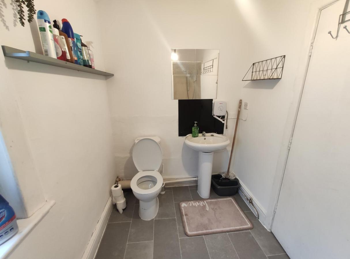 Whitchurch 1 Bedroom Apartment Cardiff Esterno foto