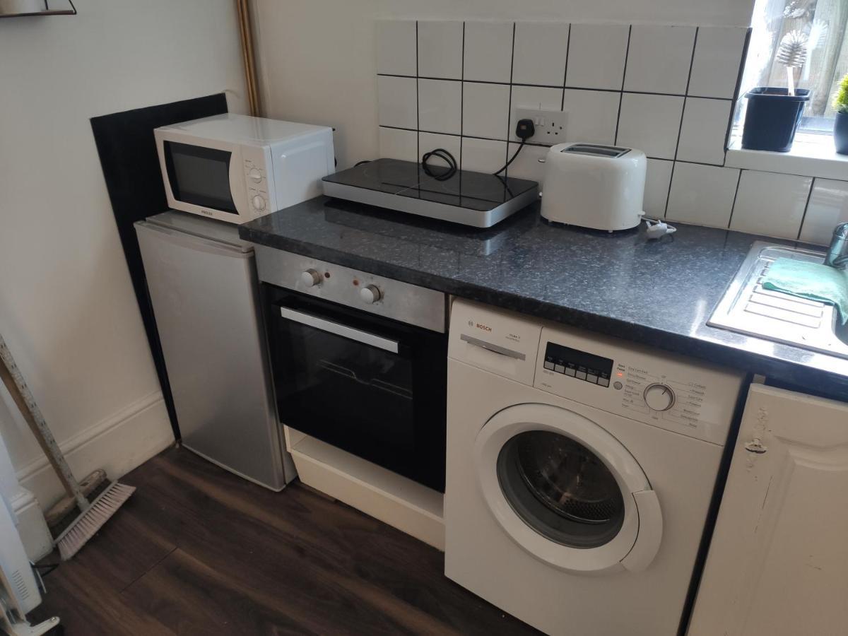 Whitchurch 1 Bedroom Apartment Cardiff Esterno foto