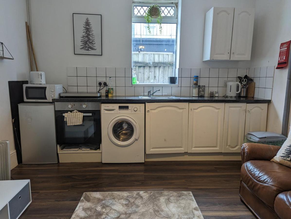Whitchurch 1 Bedroom Apartment Cardiff Esterno foto